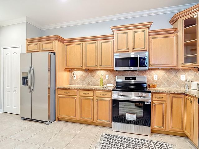 7526 DEER PATH LANE, Land O Lakes, FL 34637