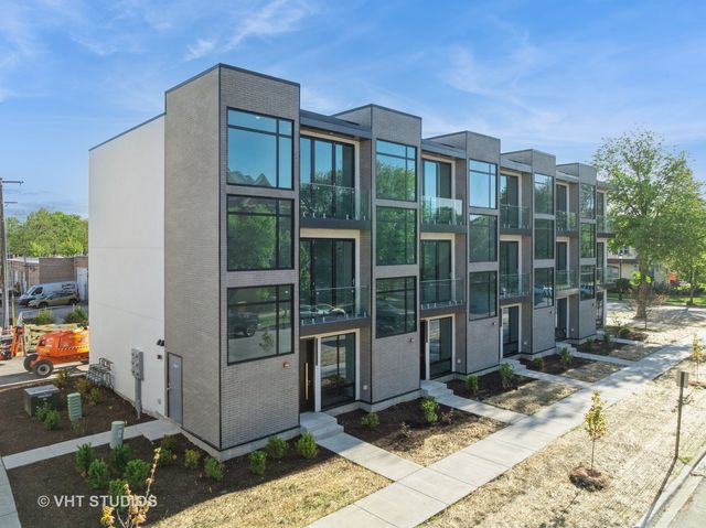 6342 Hennings Court, Morton Grove, IL 60053