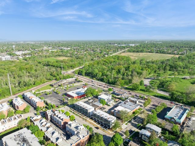 6342 Hennings Court, Morton Grove, IL 60053