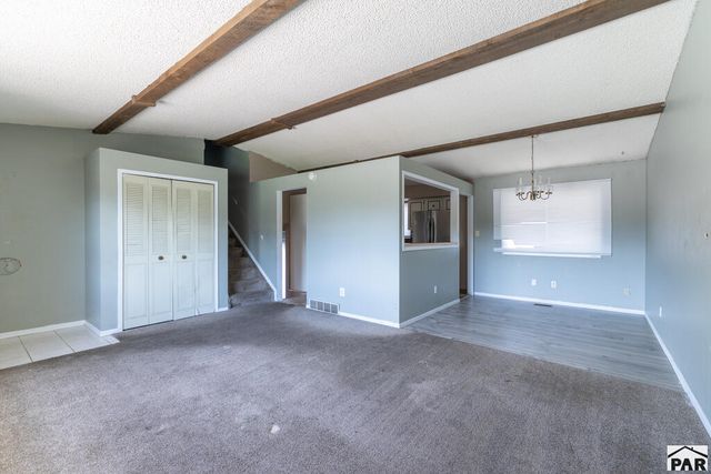 37 Belvista Court, Pueblo, CO 81001