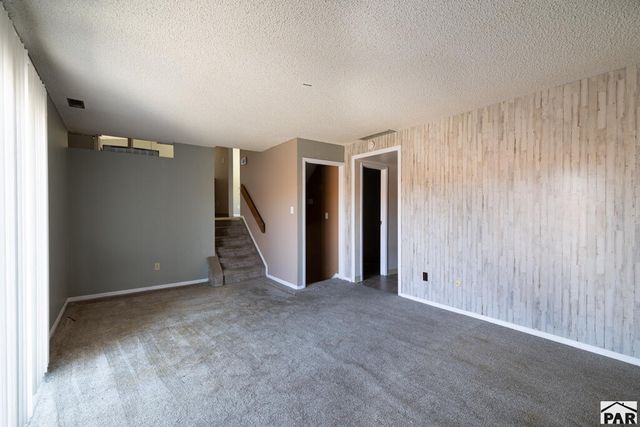 37 Belvista Court, Pueblo, CO 81001