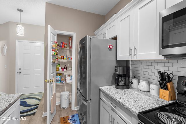 1600 Sturdivant Drive Apt 45, Wilmington, NC 28403