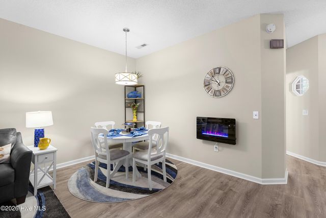 1600 Sturdivant Drive Apt 45, Wilmington, NC 28403