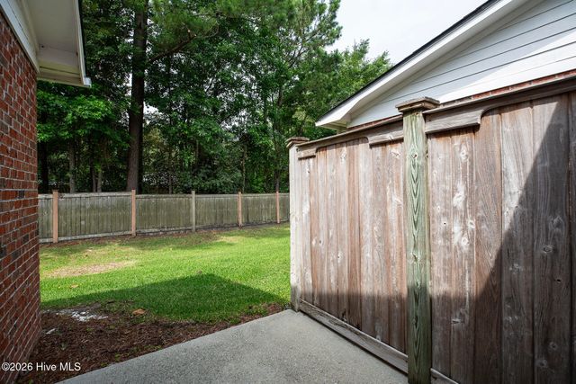 1600 Sturdivant Drive Apt 45, Wilmington, NC 28403