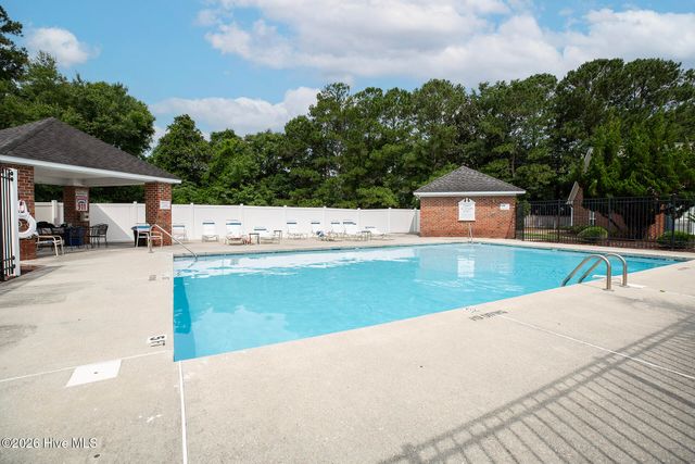 1600 Sturdivant Drive Apt 45, Wilmington, NC 28403