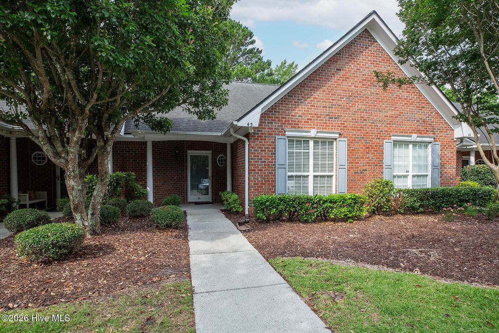 1600 Sturdivant Drive Apt 45, Wilmington, NC 28403