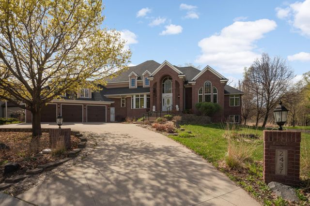 2437 Sunset Court, Little Canada, MN 55117