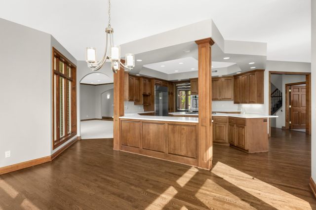 2437 Sunset Court, Little Canada, MN 55117
