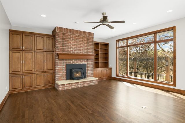 2437 Sunset Court, Little Canada, MN 55117