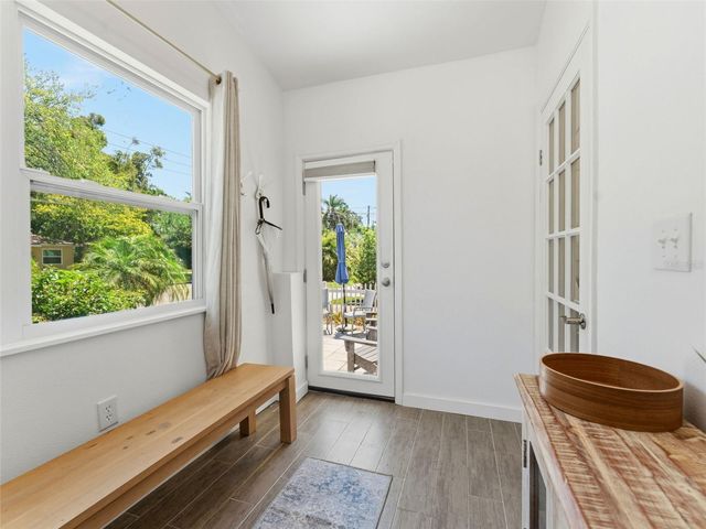 2005 3RD STREET S, St Petersburg, FL 33705