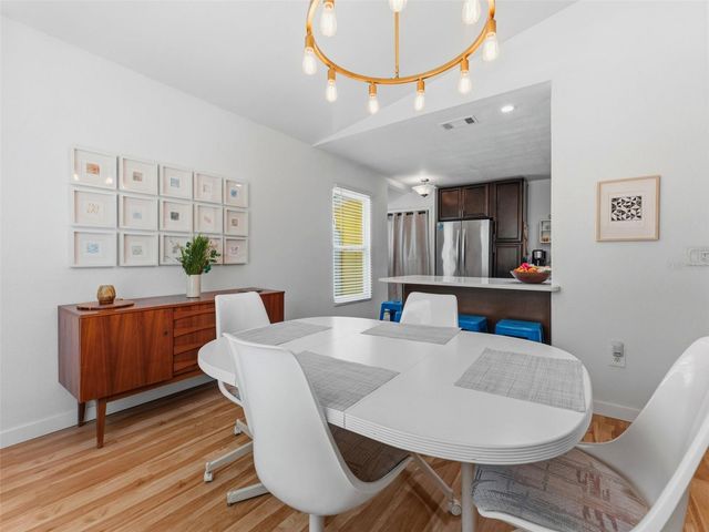 2005 3RD STREET S, St Petersburg, FL 33705