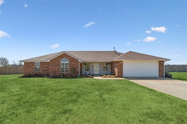 127 Steven Drive, Shawnee, OK 74804