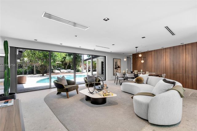 2500 Bayview Drive, Fort Lauderdale, FL 33305