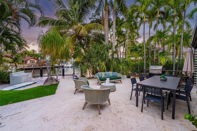 2500 Bayview Drive, Fort Lauderdale, FL 33305