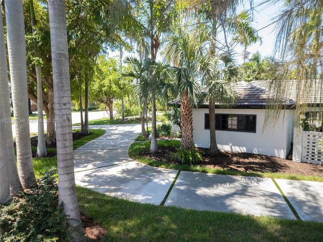 2500 Bayview Drive, Fort Lauderdale, FL 33305