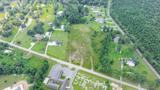 ML 3 Red Oak Rd, Livingston, LA 70754