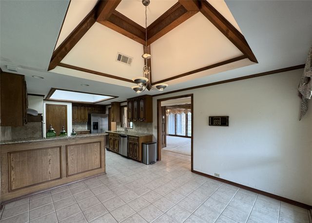 4220 Brooktree Lane, Dallas, TX 75287