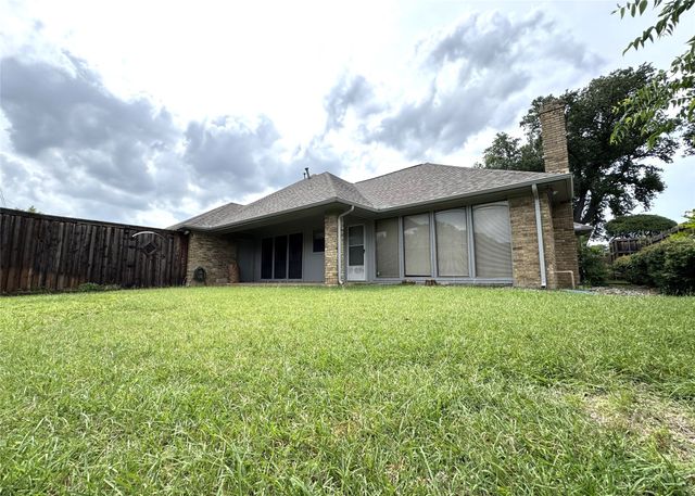 4220 Brooktree Lane, Dallas, TX 75287