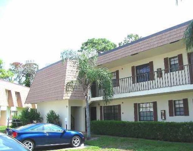 4101 Oak Terrace Drive, Greenacres, FL 33463