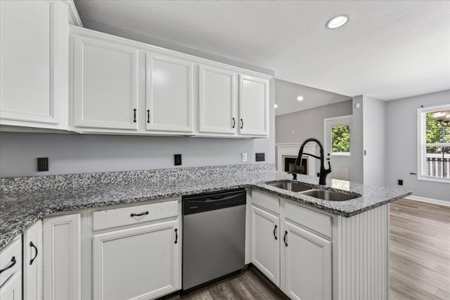 3697 Nadia Drive, Clarksville, TN 37040