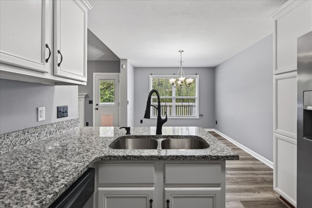 3697 Nadia Drive, Clarksville, TN 37040