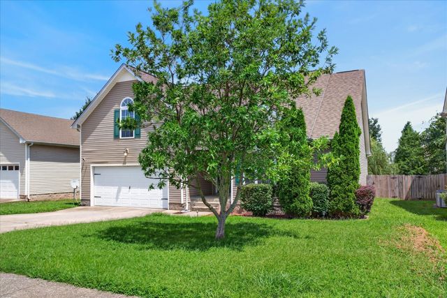 3697 Nadia Drive, Clarksville, TN 37040