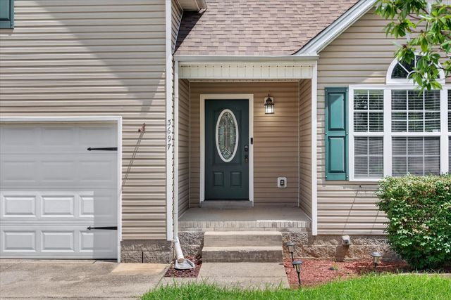 3697 Nadia Drive, Clarksville, TN 37040
