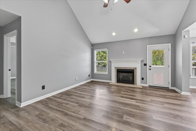3697 Nadia Drive, Clarksville, TN 37040