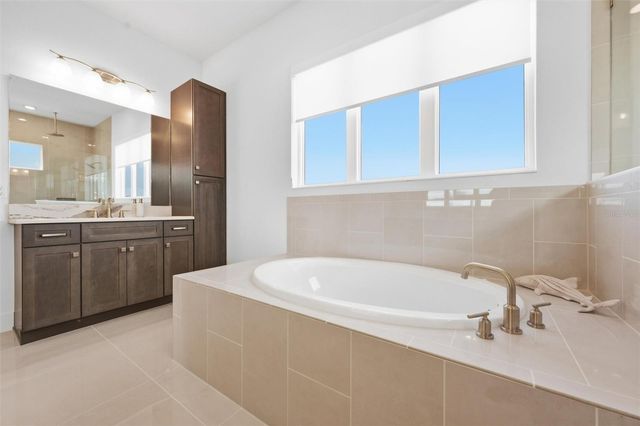6003 CAT CLAW LANE, Bradenton, FL 34210
