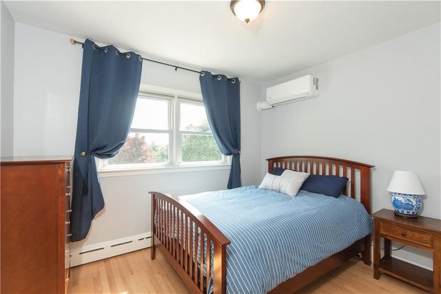 5 Sherri Lane, Middletown, RI 02842