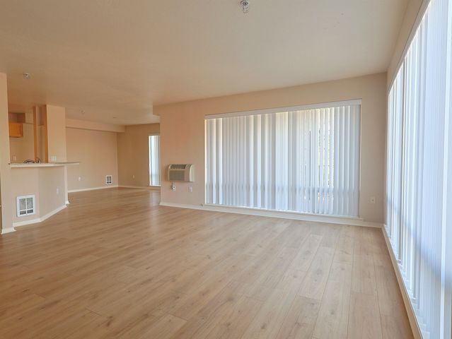 930 S COWLEY St, Spokane, WA 99202