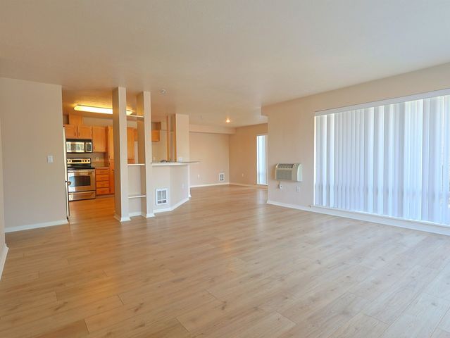 930 S COWLEY St, Spokane, WA 99202