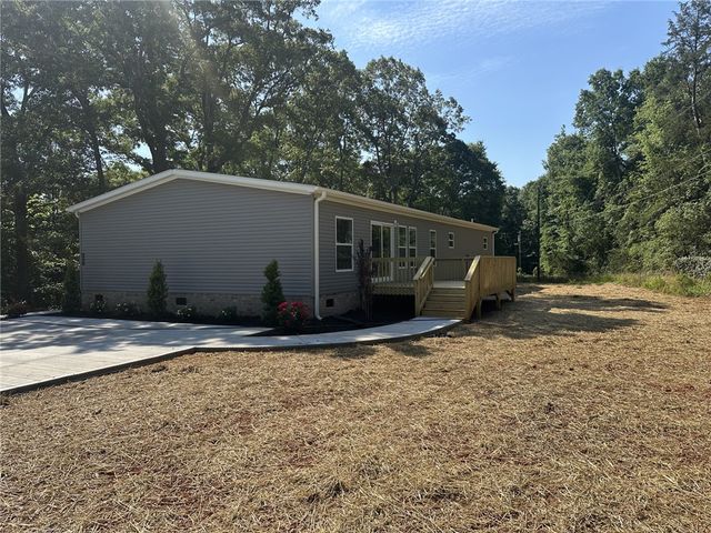 2005 Old Denver School Road, Anderson, SC 29625