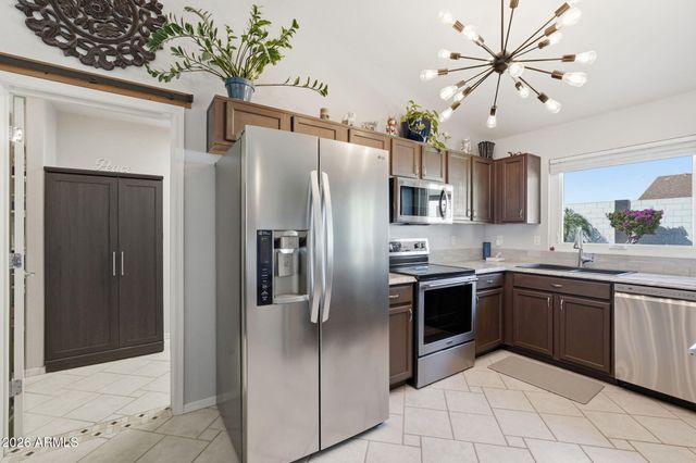 8134 E EVERGREEN Street, Mesa, AZ 85207