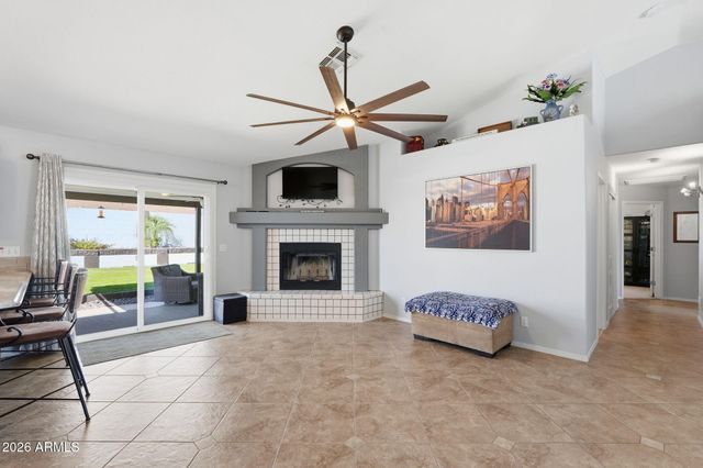 8134 E EVERGREEN Street, Mesa, AZ 85207