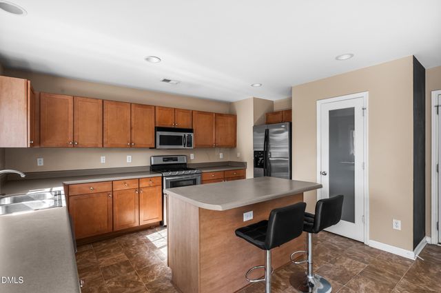 301 Ashburn Lane, Durham, NC 27703