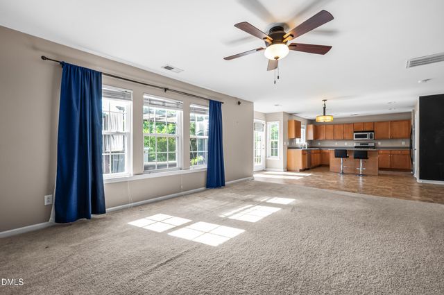 301 Ashburn Lane, Durham, NC 27703