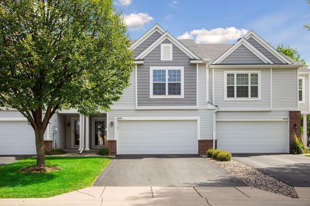 10626 Pond Curve, Woodbury, MN 55129 — exterior