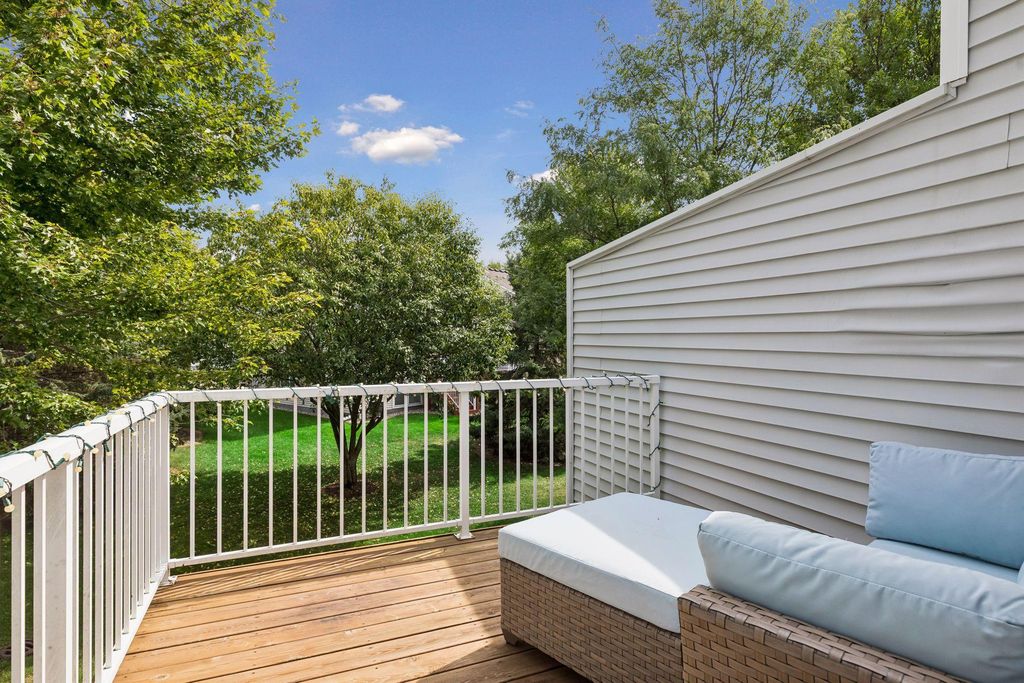 10626 Pond Curve, Woodbury, MN 55129 — photo 3