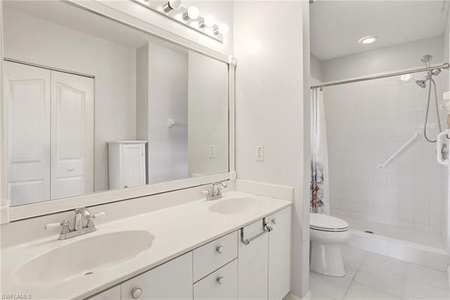 1723 Reuven CIR 2004, Naples, FL 34112