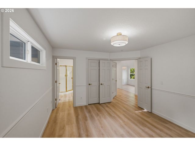 15092 Sw ASHLEY Dr, Portland, OR 97224