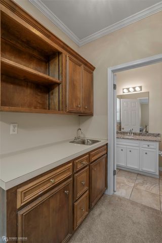 253 Clearwood, Shreveport, LA 71105