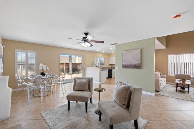 8950 Gateway View Ct, El Cajon, CA 92021