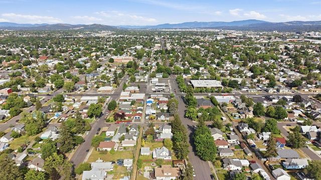 1816&1814 Indiana Ave, Spokane, WA 99205