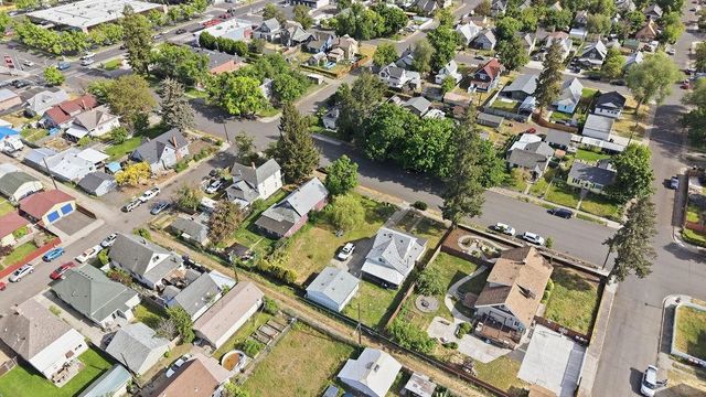 1816&1814 Indiana Ave, Spokane, WA 99205
