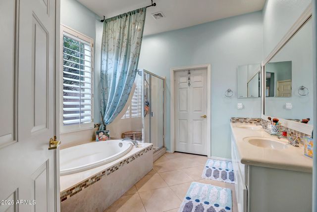 41734 N MAIDSTONE Court, Anthem, AZ 85086