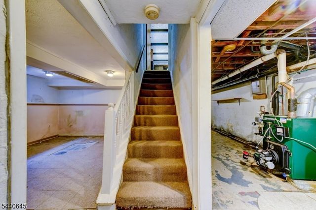 16 Lenape Ave, Andover Twp., NJ 07860