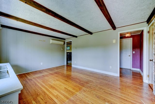 16 Lenape Ave, Andover Twp., NJ 07860
