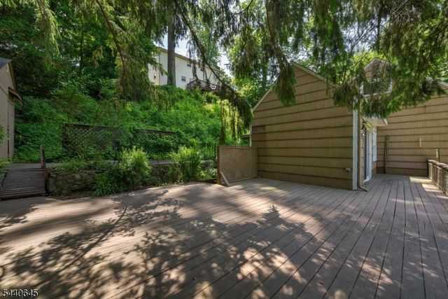 16 Lenape Ave, Andover Twp., NJ 07860