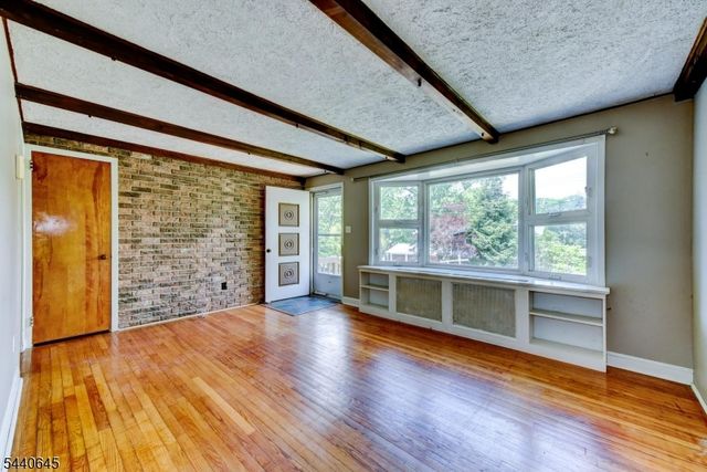 16 Lenape Ave, Andover Twp., NJ 07860